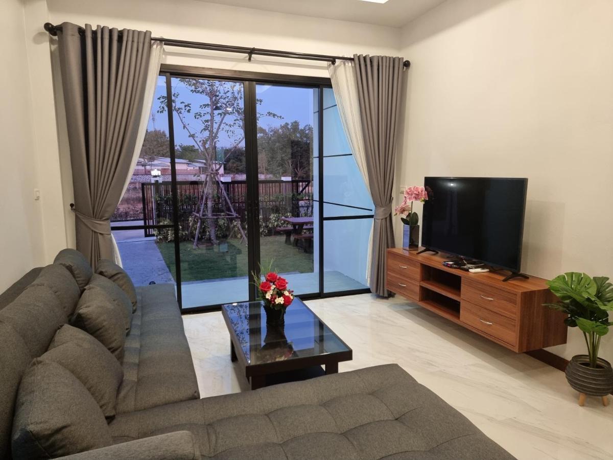Baan Dalah Buriram Villa Kültér fotó